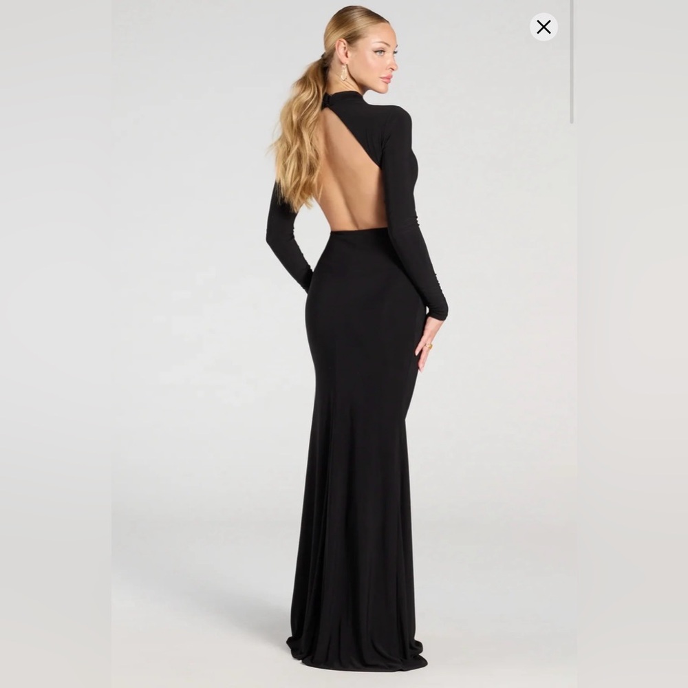 Vienna Long Sleeve Open Back Bodycon Formal Dress